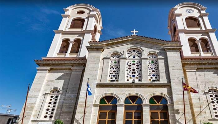 Церковь Ekklisia Profitis Ilias в деревне Эпископи на Крите