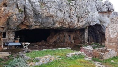 Аркудиотисса Пещера Аркудиотисса (Arkoudiotissa) на острове Крит