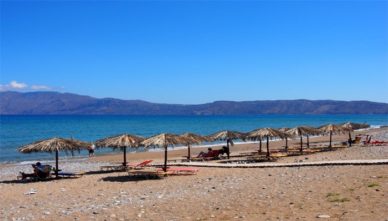 пляж-в-киссамосе Пляж в Киссамосе на острове Крит