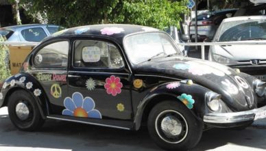 авто-в-матала Украшенное авто в Матала на Крите