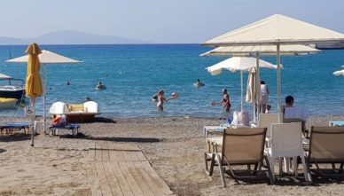 центральный-пляж-в-агиа-галини Центральный пляж в Агиа Галини на Крите
